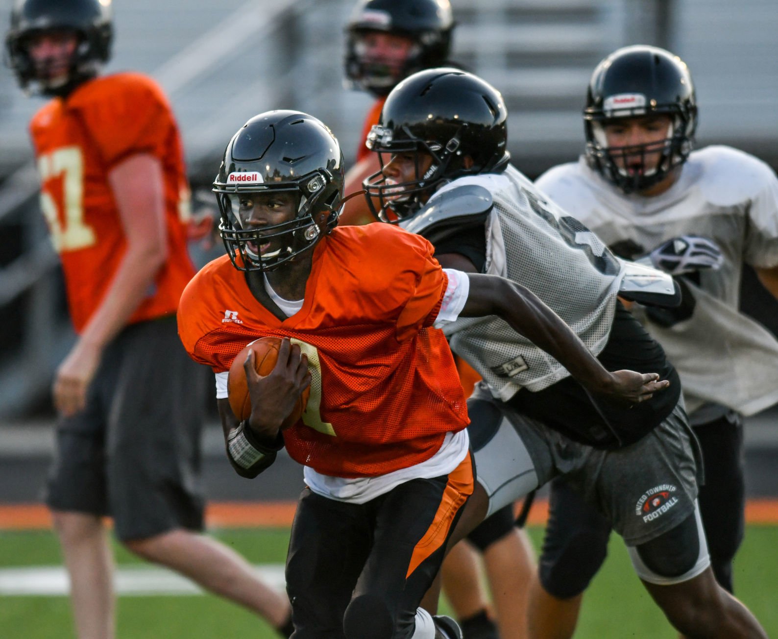 082219-mda-spt-ut-football-010a.JPG